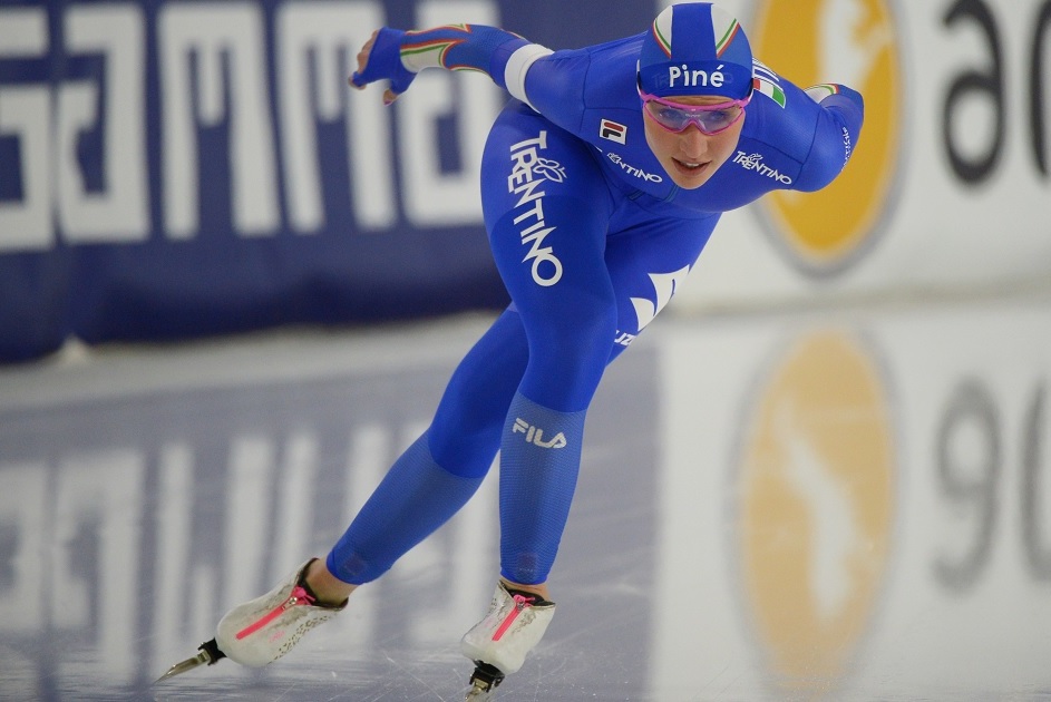 Coppa del Mondo: a Calgary è grande Italia! Lollobrigida da record vince nei 3000 metri, Ghiotto 2° nei 5000