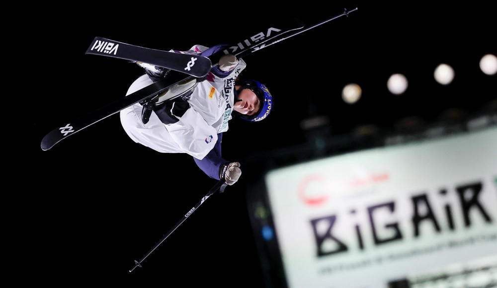 Big air: Flora Tabanelli inaugura la Coppa del Mondo con un secondo posto in Svizzera
