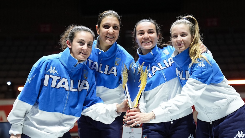 Fioretto: le azzurre trionfano in Coppa del Mondo a Busan, Foconi si impone a Takasaki battendo in finale Macchi