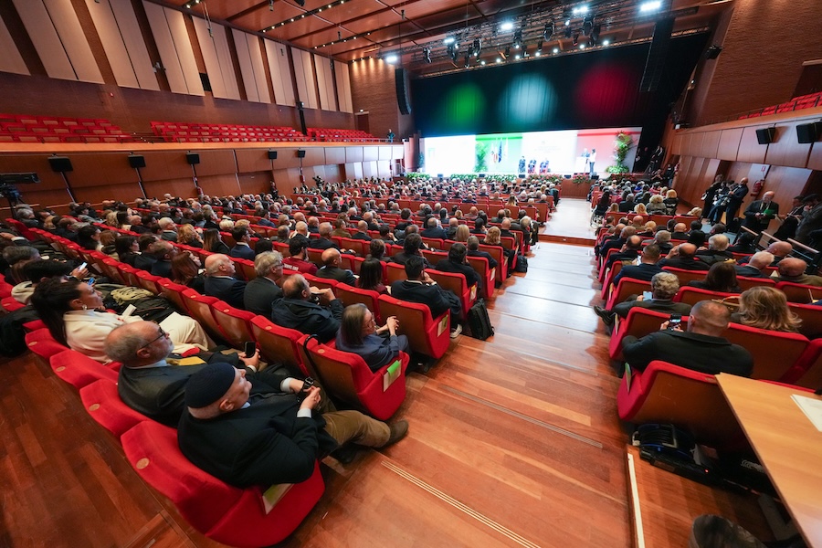 Pubblico Collari