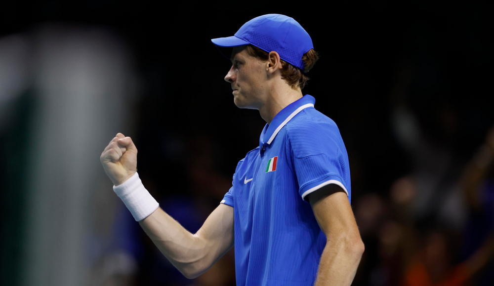 L'Italia vola in finale di Coppa Davis: Berrettini e Sinner firmano il 2-0 sull'Australia a Malaga