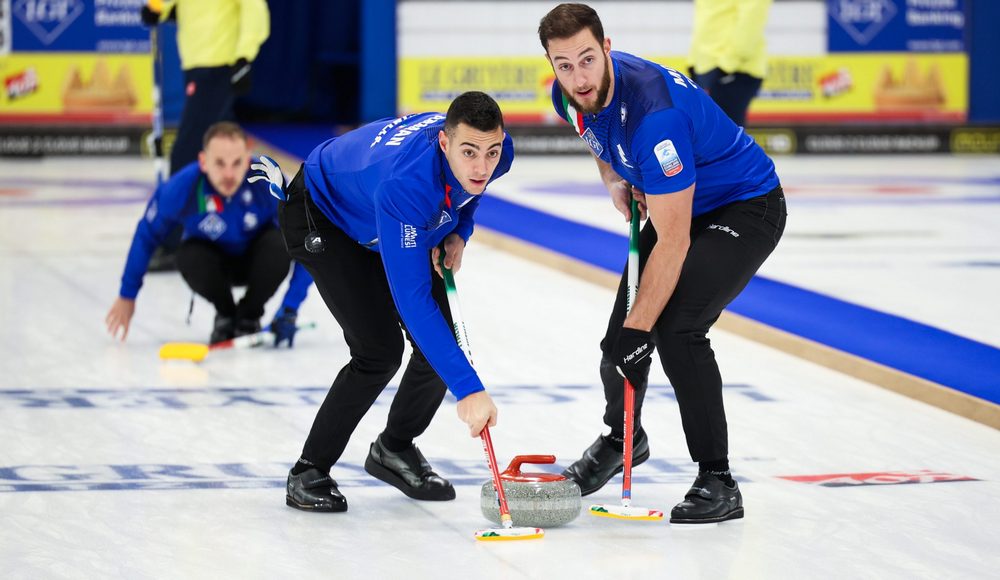 Al via i Mondiali maschili in Canada: il quintetto azzurro impegnato sul ghiaccio di Moose Jaw