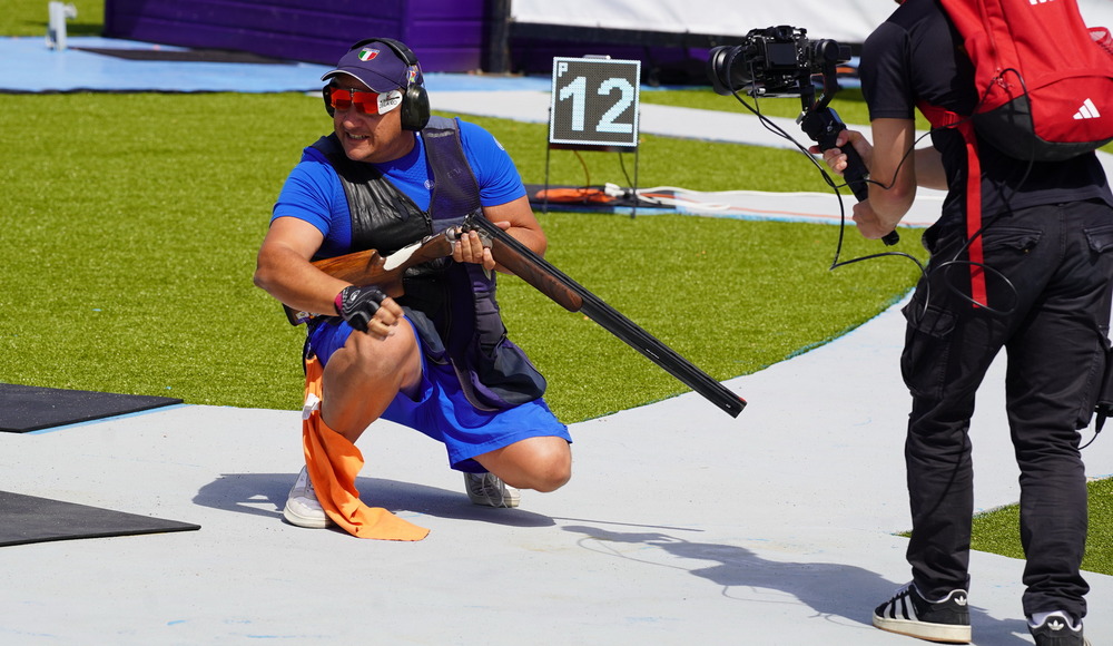 Mondiali, l'Italia chiude in trionfo ad Atene: Fabbrizi e Iezzi vincono l'oro nel mixed team di trap