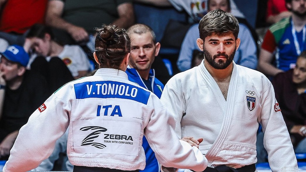 Un’Italia da record si congeda da Podgorica con l’argento nel mixed team event e chiude gli Europei con nove medaglie