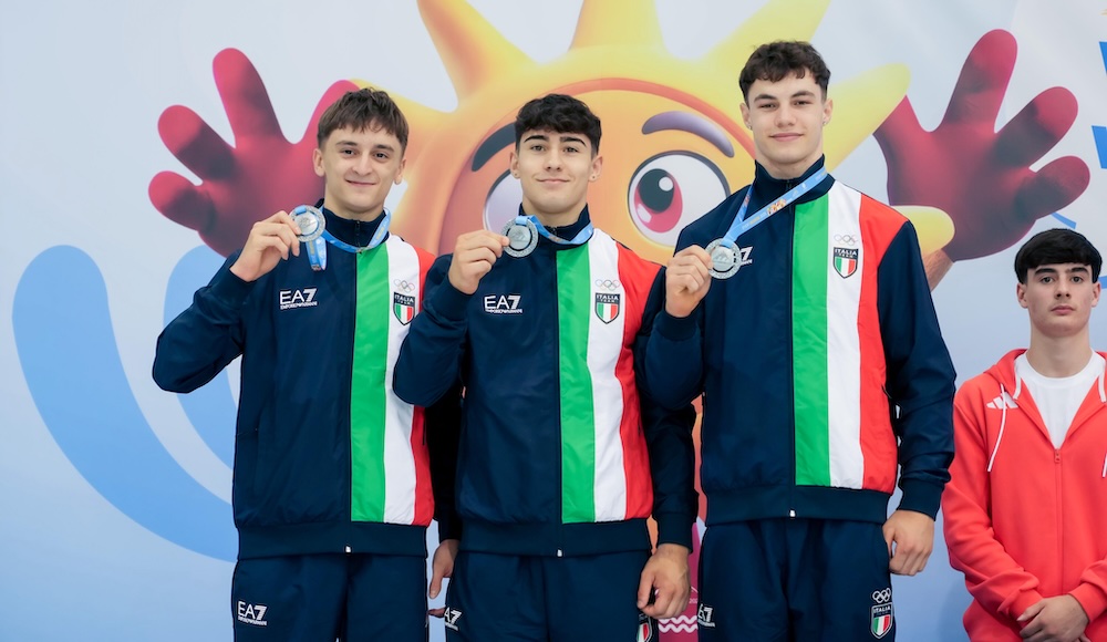 Dieci medaglie per l’Italia Team nella seconda giornata: primi ori dal nuoto, due argenti dalla ginnastica