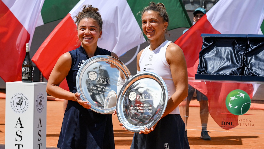 Internazionali d’Italia: Errani e Paolini confermano il titolo di doppio, Sinner sconfitto da Alcaraz in finale