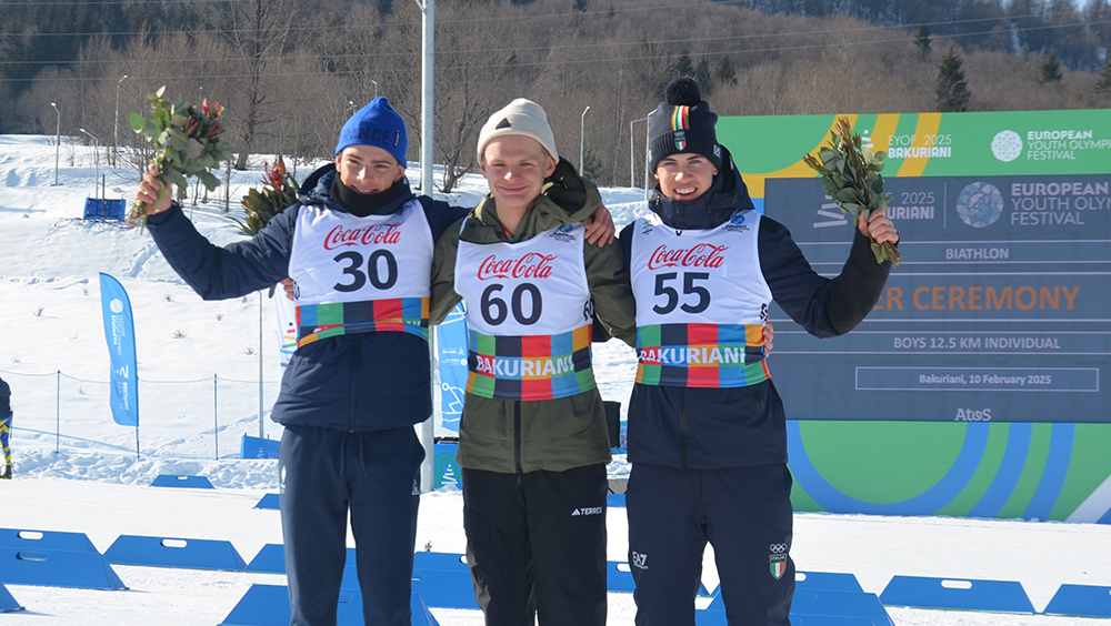 Italia Team, gli EYOF Invernali iniziano con due medaglie: argento per Pezzoni nello short track e bronzo per Santer nel biathlon