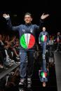 armanifotomezzelanigmtsport089