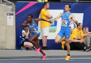 ITA 4x400 mix Ph Simone Ferraro SFA04569 copia