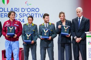 coni 0156 collari d oro sfe09479 copia simone ferraro ph