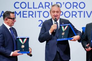 coni 0168 collari d oro sfe09598 copia simone ferraro ph