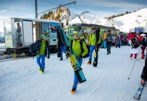 asset_bq2_7849_2021_ioc_2020-01-09_100142_20200109_1958647086