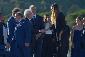 &copy;ZC_191300