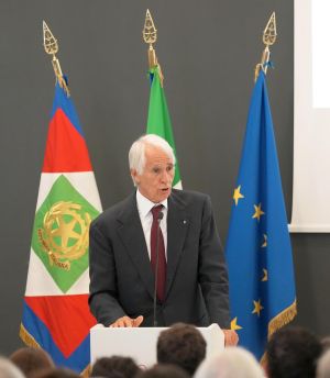coni cnx79480px