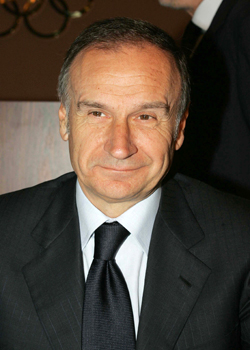 petrucci1_interna.jpg